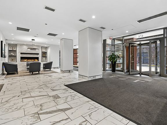 3rd image of 474 N Lake Shore Dr APT 5207