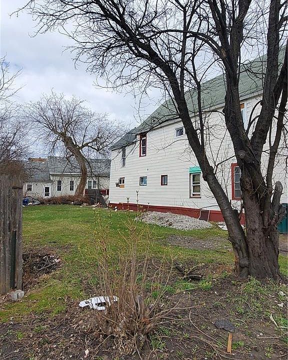 2nd image of 178 Smith St