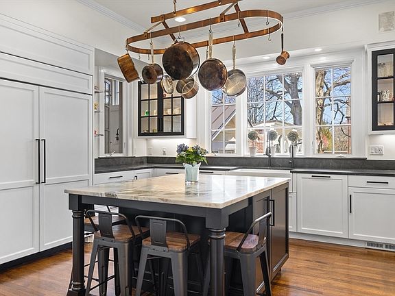 5th image of 355 Buckminster Rd