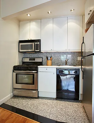 Sold by Compass | media 3