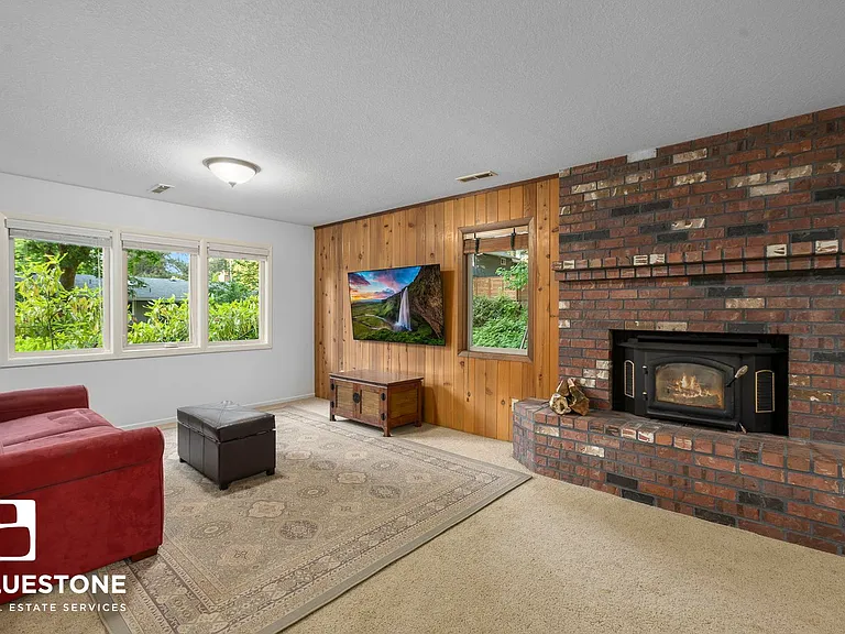 1970 Greentree Rd — Photo 22