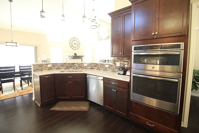 1166 Lenox Ct — Photo 12
