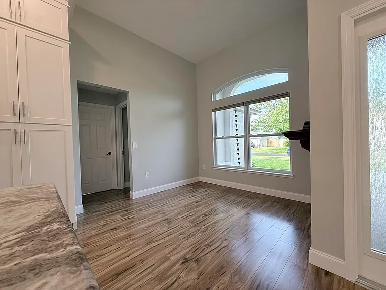 3786 Sierra Dr — Photo 33