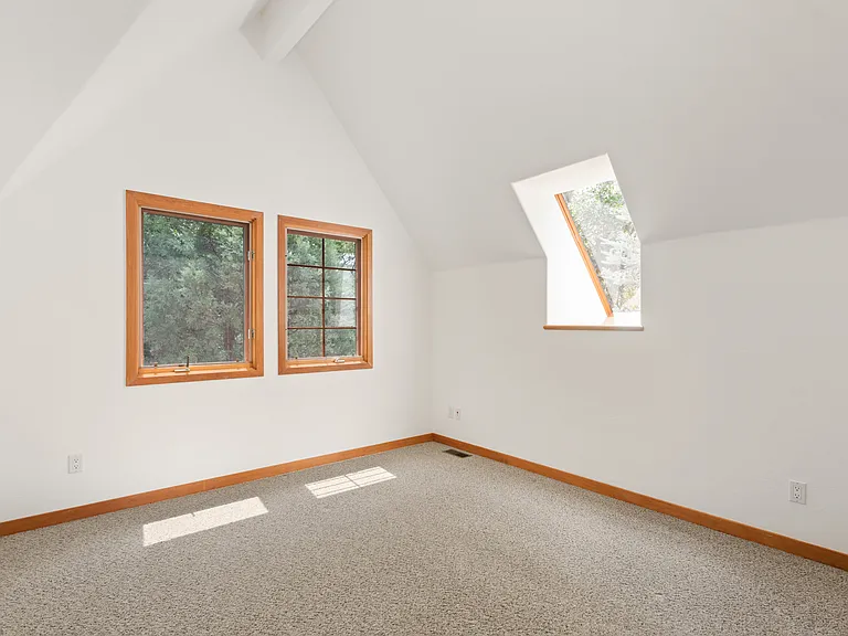 180 River Oaks Ln — Photo 23