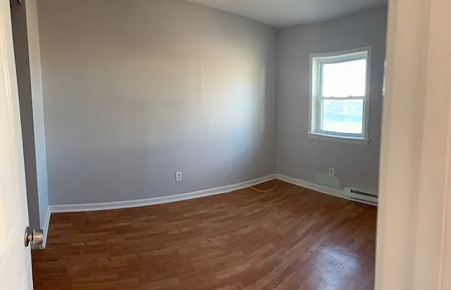 1023 Old Philadelphia Rd — Photo 3