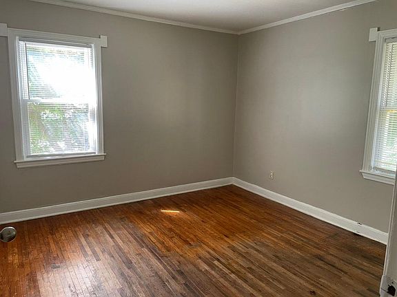 4th image of 3766 Guernsey Ave