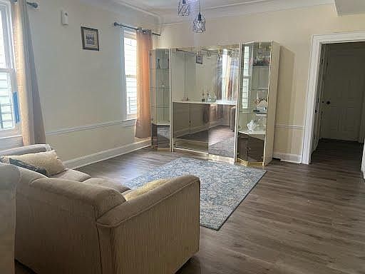 1st image of 179 Schuyler Ave Floor 2
