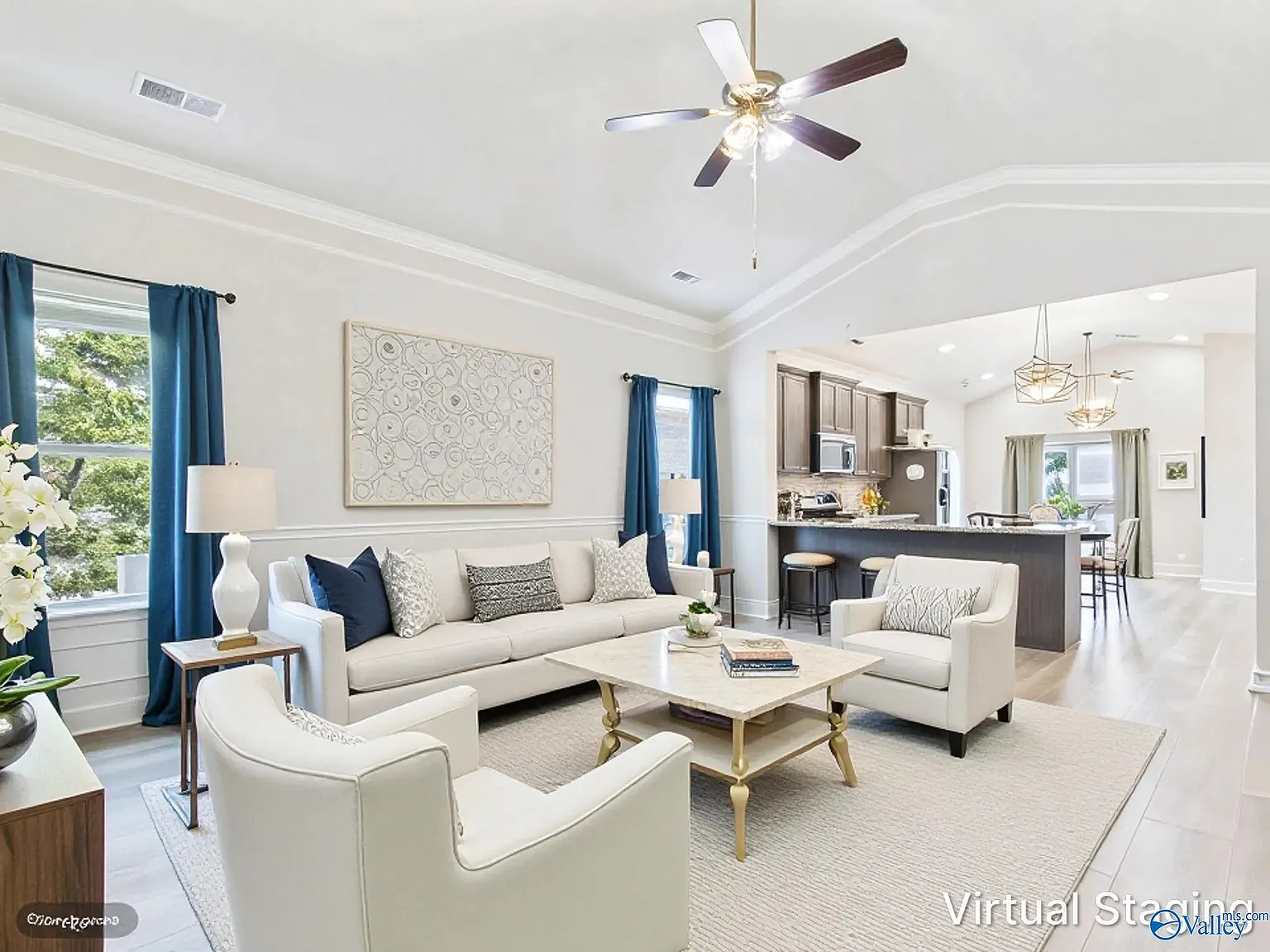 3 bed, 2.0 bath, 1800 sqft, $2,000 — Photo 2