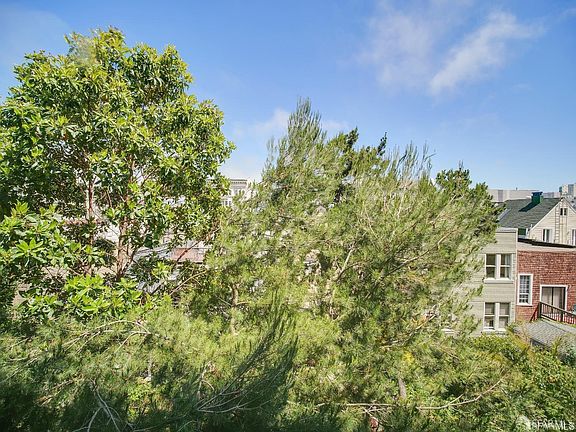 5th image of 1856 Pacific Ave APT 3