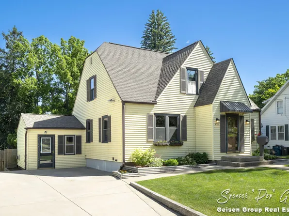 410 E Washington St, Belding, MI 48809