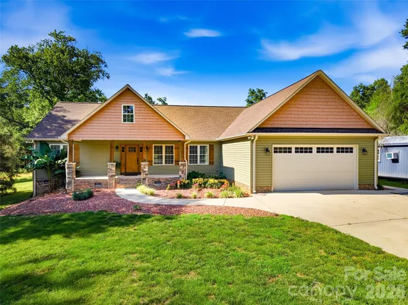 575 Hill Rd, Lincolnton, NC 28092