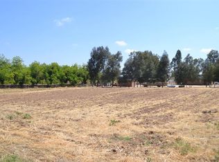 Rosemead Dr, Madera, CA 93636