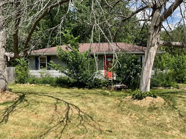 235 N Washington St, Hartford, IA 50118