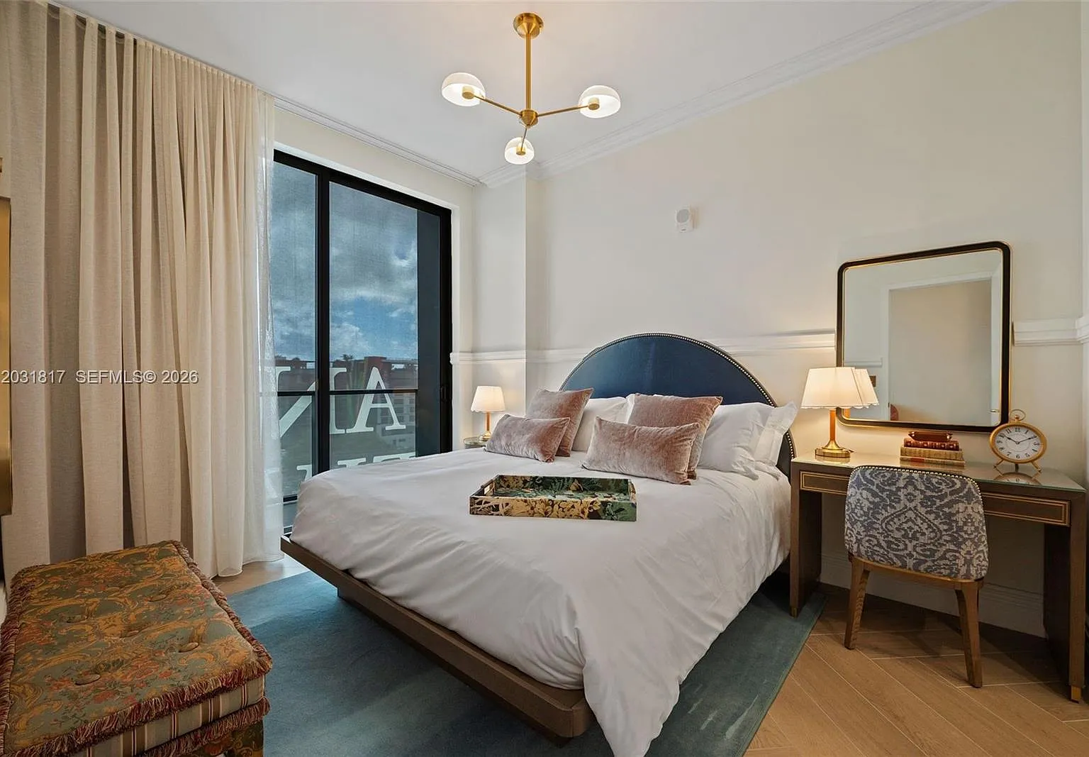 1 bed, 1.0 bath, 638 sqft, $3,600 — Photo 2