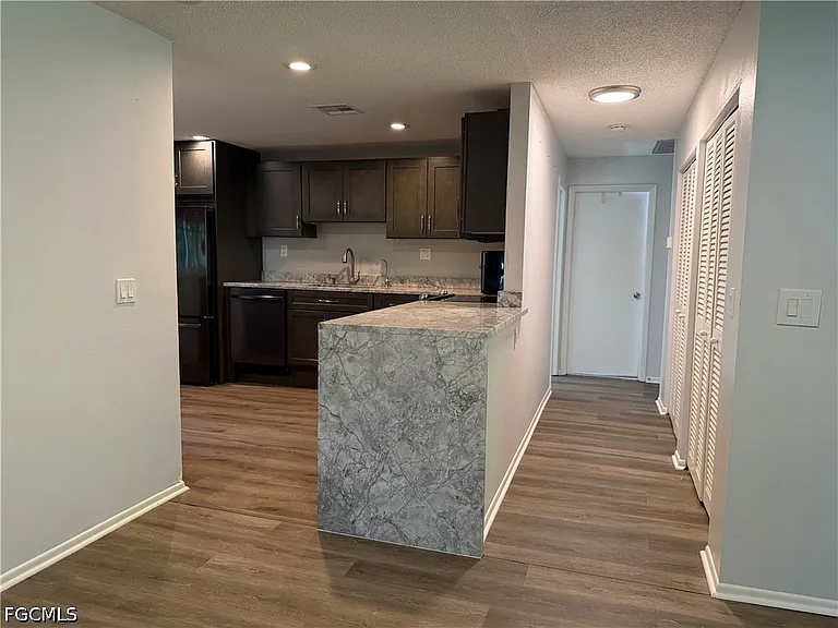 3510 SE 2nd Ave — Photo 12