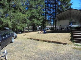 280 E McLane Dr, Grapeview, WA 98584
