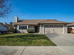 450 Clearview Dr, Hollister, CA