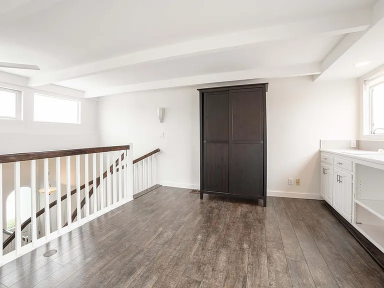 1107 Loma Dr #C — Photo 13