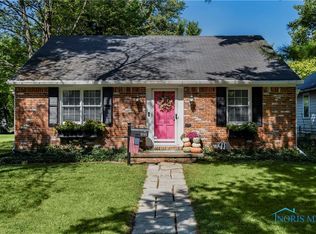 235 W 7th St, Perrysburg, OH