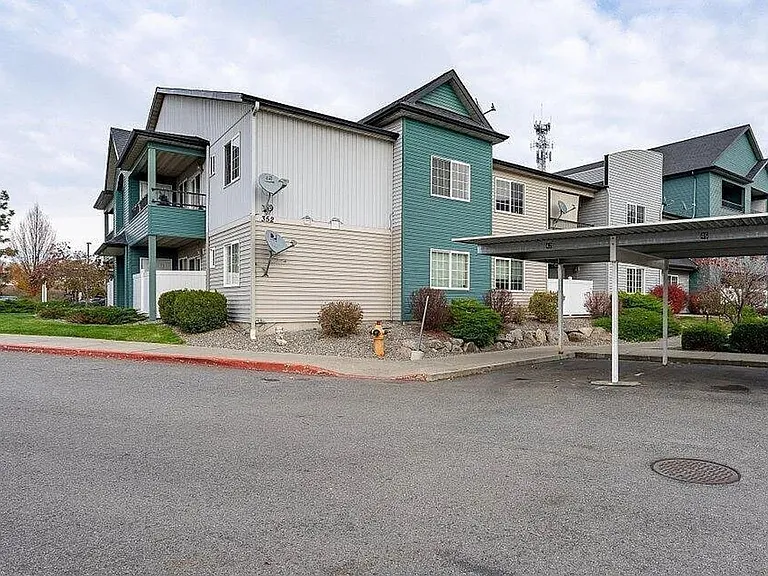 352 N Promenade Loop #C210 — Photo 8