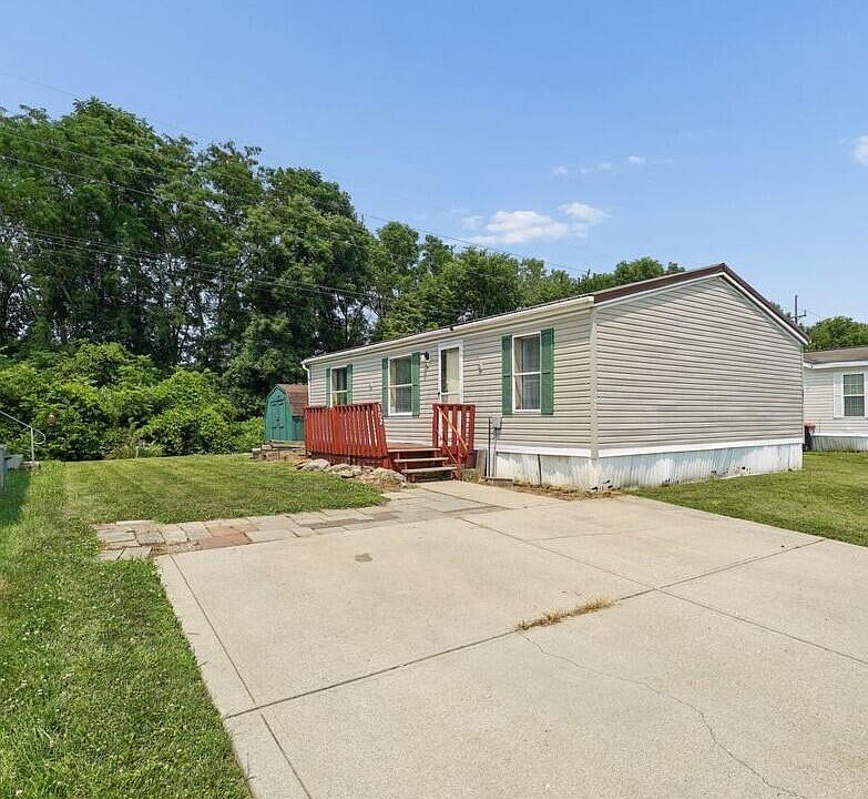 1st image of 1100 Thornwood Dr Lot 102