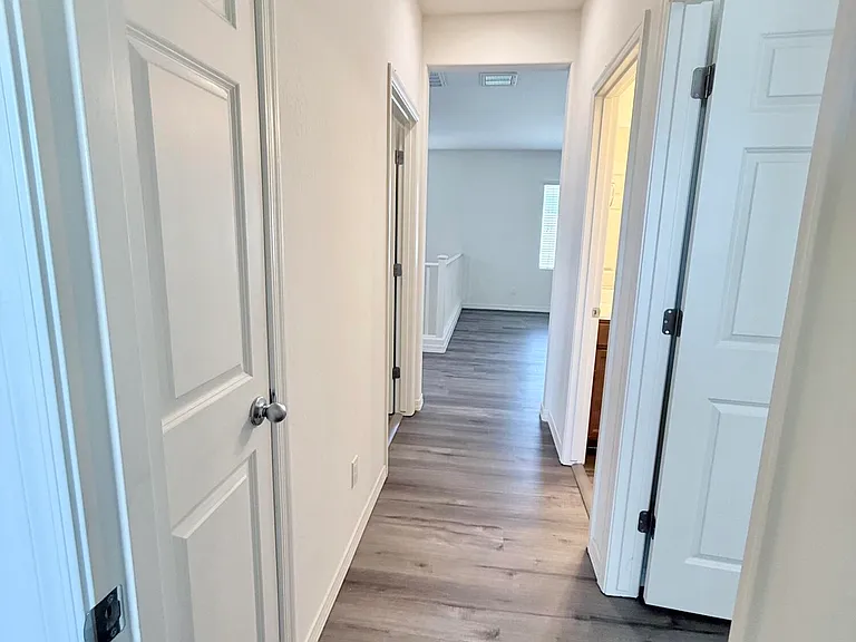 4722 E Tremaine Ave — Photo 25