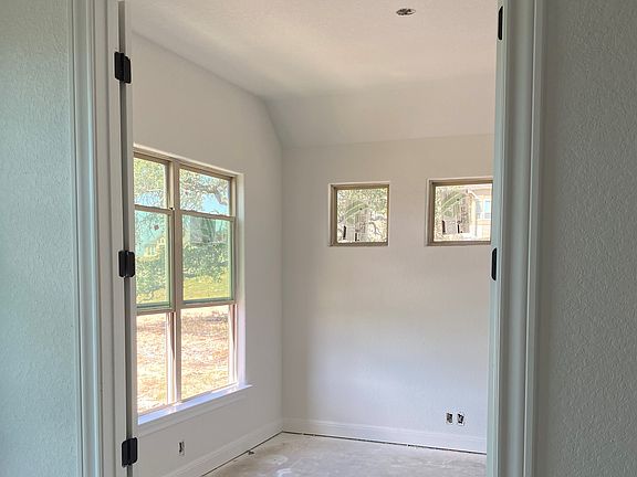 612 Mulder Ridge Elevation Image 2