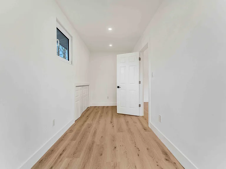 107 Juniper Dr — Photo 5