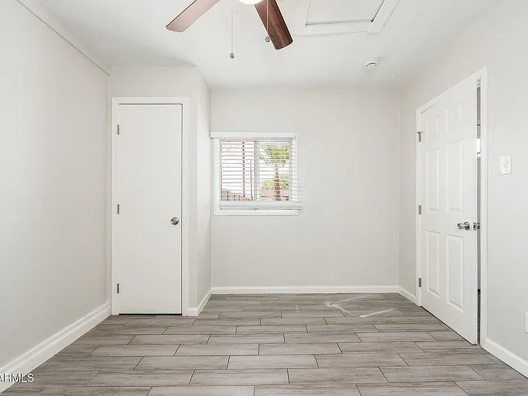 744 W Coolidge St #C — Photo 15