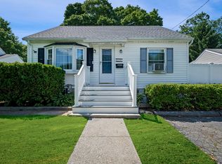 15 Fulton St, Methuen, MA 01844