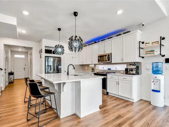 4074 N Picadilly Court, Aurora, CO 80019