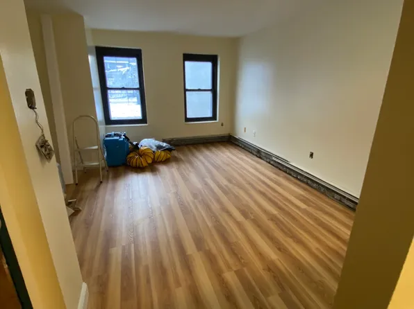 395 Massachusetts Ave #1, Boston, MA 02115