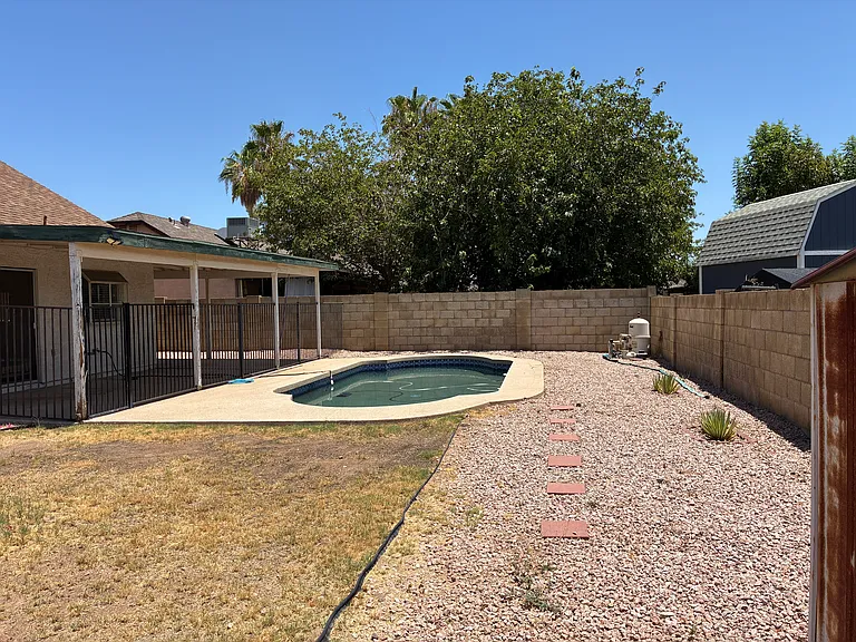 5637 W Yucca St — Photo 34