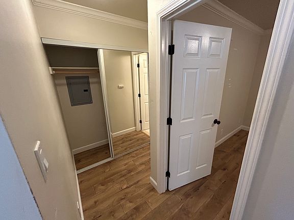 4th image of 1529 Santa Clara St