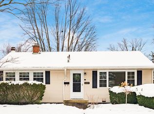 2257 Fishinger Rd, Columbus, OH 43221