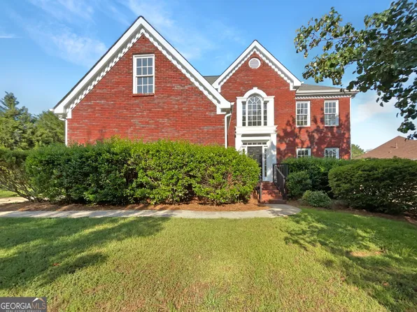 935 Brookwood Run Dr SW, Lilburn, GA 30047