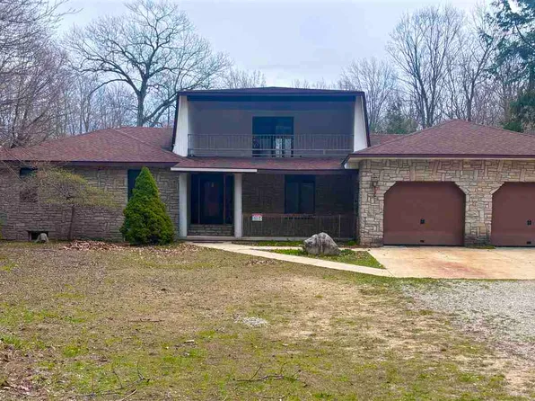 5550 N Lake Shore Dr, Harbor Springs, MI 49740