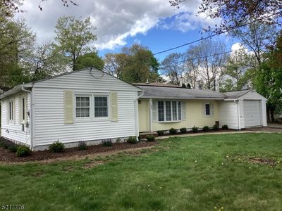 156 Brady Rd, Lake Hopatcong, NJ, 07849