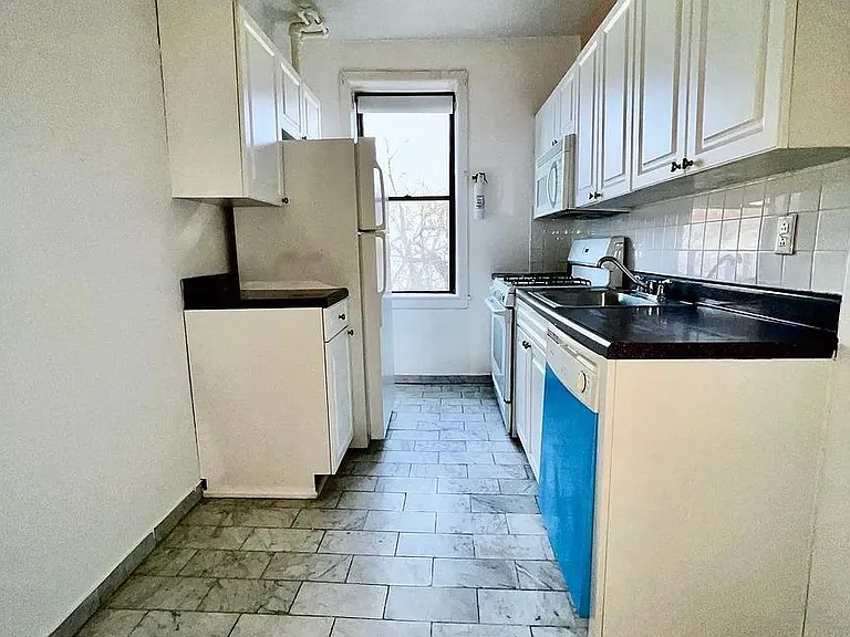 42 Van Wagenen Ave #23 — Photo 23