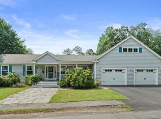 96 Eleanor Dr, Braintree, MA 02184