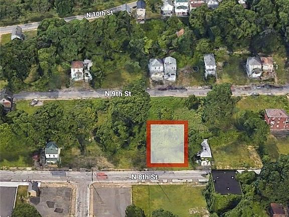 3rd image of 239 N 8th St