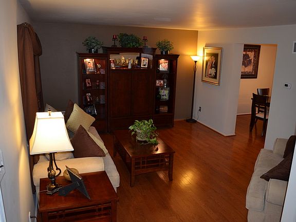 4th image of 116 W Phoenix Dr