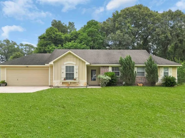 19080 Clark St, Conroe, TX 77302