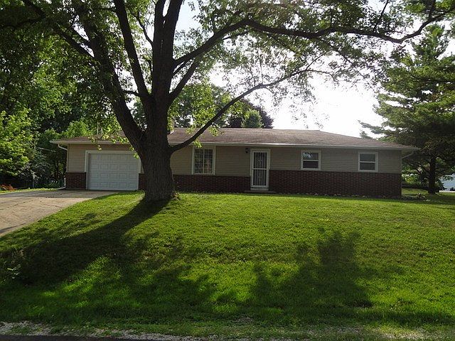 1st image of 190 Sunset Dr