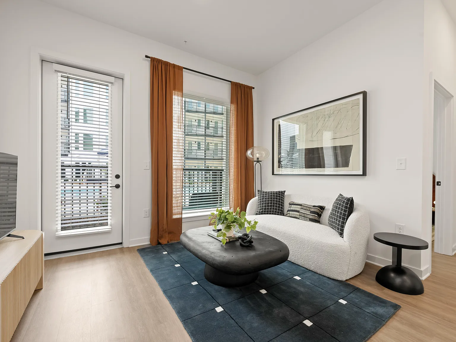 Sorella Apartments — Photo 4