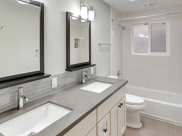 9005 N Peninsular Ave — Photo 7