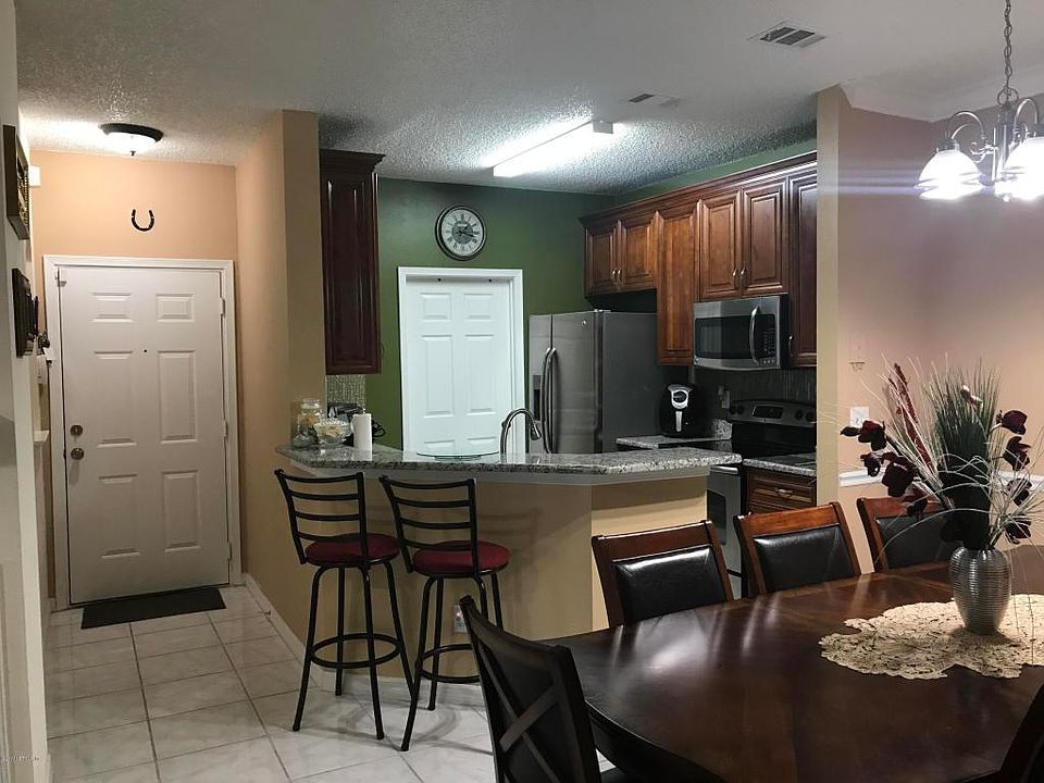 1st image of 10000 N Gate Pkwy #113