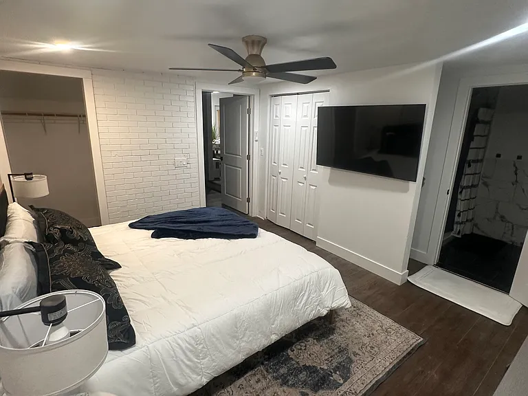 2112 Mark Ave #1 — Photo 10