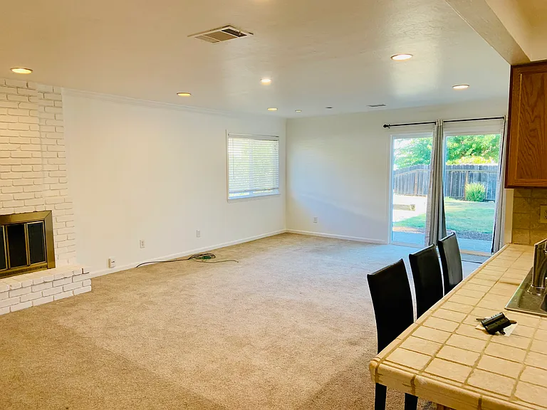 3374 Twin Oaks Dr — Photo 14