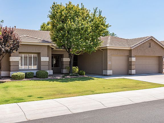2nd image of 5029 E Michelle Dr